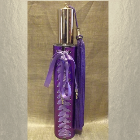 Vaporisateur de parfum CRISTAL DE SWAROVSKI corset cuir parme irisé artisanal, pompon parme  - 1