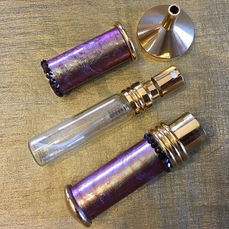 Vaporisateur de parfum plaqué or artisanal CRISTAL DE SWAROVSKI RAINBOW DARK peinture caméléon  - 3