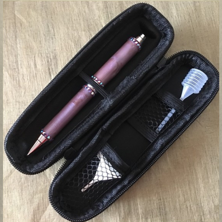 Stylo CRISTAL DE SWAROVSKI FUCHSIA AB, stylo bille avec vaporisateur de parfum duo chrome artisanal  - 4