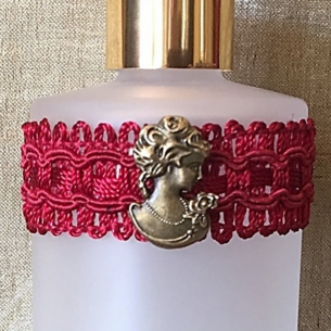 Vaporisateur de parfum poire longue bordeaux antique  et camé décoration artisanale  - 1 2