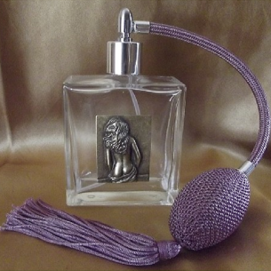 Vaporisateur de parfum poire en verre carré 100 ml décoration artisanale estampe femme bronze  - 1