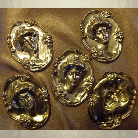 Vaporisateur de parfum poire en verre 100 ml décoration artisanale estampe visage bronze  - 2