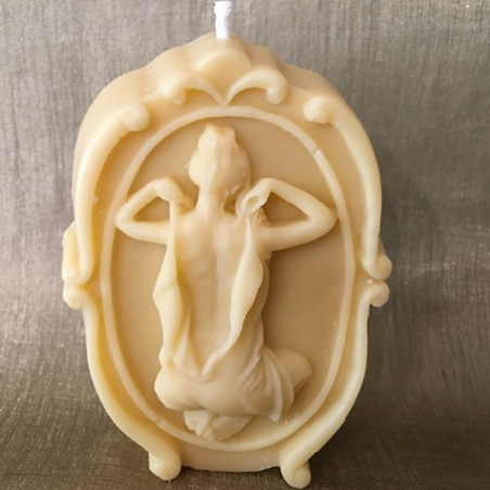 Bougie sculpture artisanale décorative cire naturelle de soja camé dame. Personnalisable  - 1