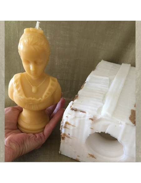 Bougie sculpture décorative artisanale cire naturelle de soja. Modèle buste. Personnalisable  - 4