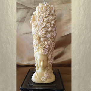 Bougie sculpture décorative artisanale cire naturelle de soja, dame nature 21,5  cm  - 1