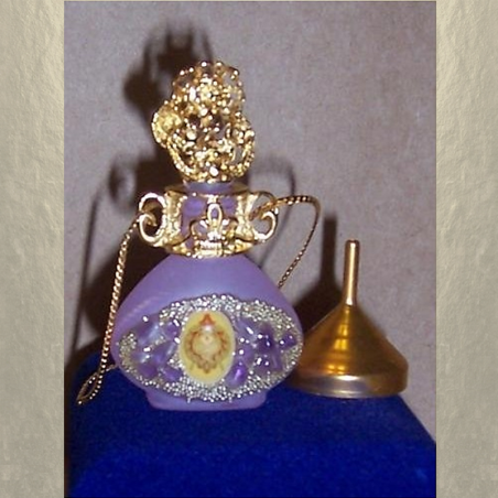 Collier fiole à parfum plaqué or dans écrin modèle 37  - 1