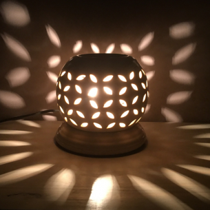 Lampe diffuseur de parfum céramique couleur ivoire artisanale  - 1 2