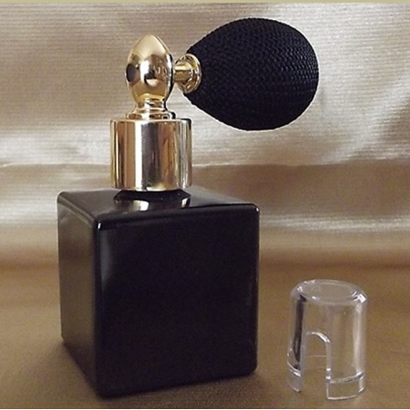 Vaporisateur de poudre pour le corps poire rétro vide et rechargeable modèle verre noir carré 50 ml  - 2