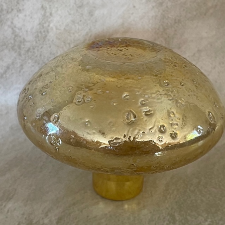 Vaporisateur de parfum artisanal en verre irisé martelé poire couleur or envers