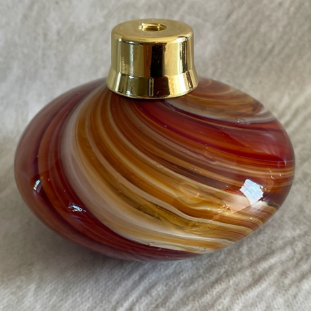 Vaporisateur de parfum poire artisanal de luxe marron 190 ml gros plan