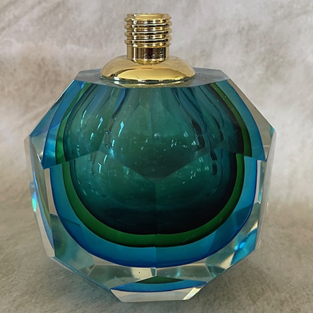 vaporisateur de parfum poire bleue verre artisanal à facettes 50ml droit