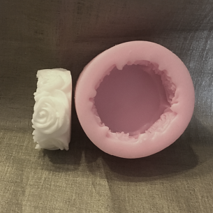 Savon crème naturel au lait de chèvre modèle fleur  - 1 2