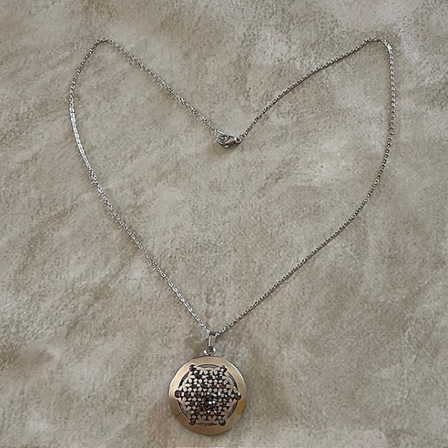 Collier pendentif diffuseur de parfum Fleur de vie strass CRISTAL AUTRICHIEN LILAC SHADOW long