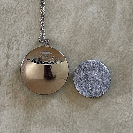 Collier pendentif diffuseur de parfum Fleur de vie strass CRISTAL AUTRICHIEN  LILAC SHADOW envers