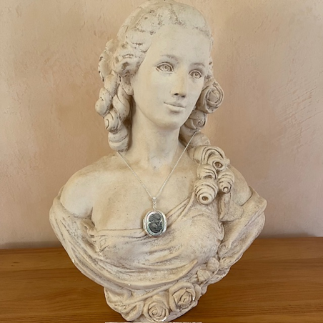 Collier pendentif porte photo, pilulier camé nacre d'Abalone, artisanal argent  porté