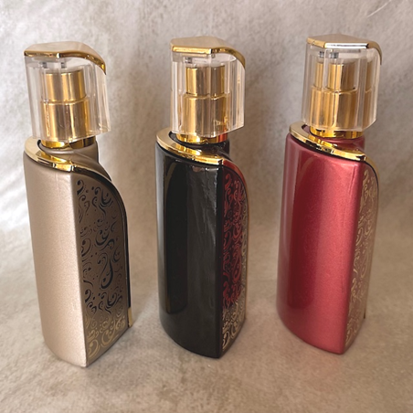 vaporisateur de parfum buste vide et rechargeable de profil