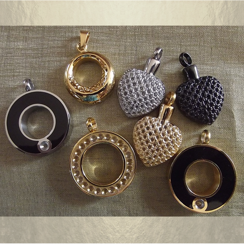 Collier Pendentif fiole Mémorial, fiole à parfum précieux CRISTAL DE LUXE artisanal cœur or dans écrin  base