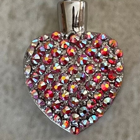 Collier artisanal Pendentif fiole Mémorial, fiole à parfum précieux argent orné de strass CRISTAL DE LUXE HYACINTH AB gros plan