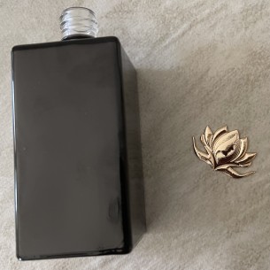 Vaporisateur de parfum poire en verre vide et rechargeable décoration artisanale  Marque Au pays des senteurs 2