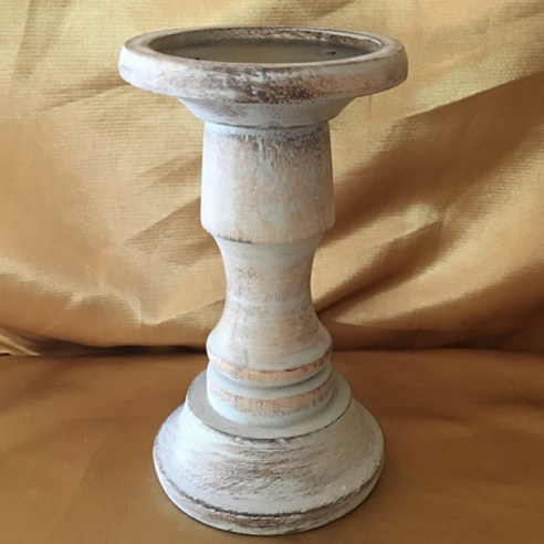 Chandelier, bougeoir en bois patiné gris taupe artisanal bougie pilier, bougie sculpture, bougie décorative  - 1