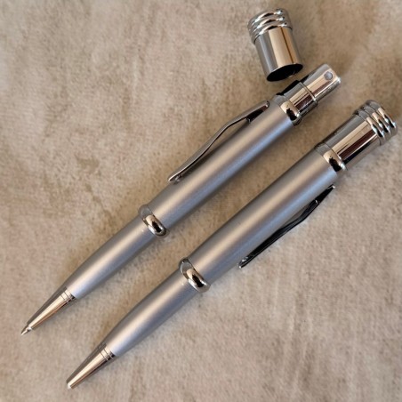 Stylo vaporisateur de parfum métal argent Au pays des senteurs