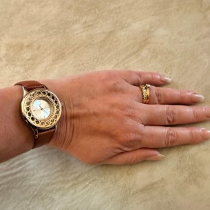 Montre diffuseur de parfum bracelet cuir marron 2