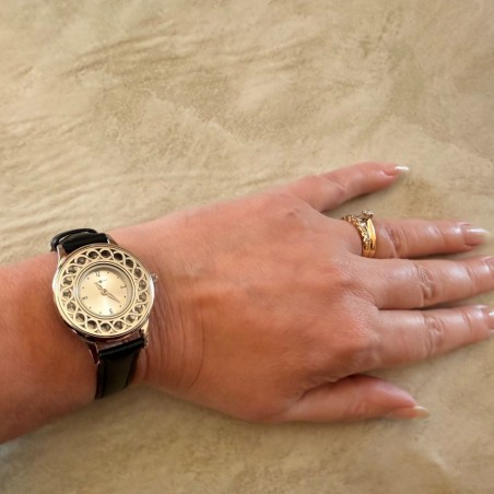 Montre diffuseur de parfum bracelet cuir noir exclusivité Marque Au pays des senteurs