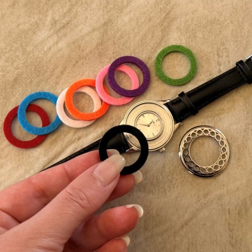 Montre diffuseur de parfum bracelet cuir noir avec patch diffuseur de parfum