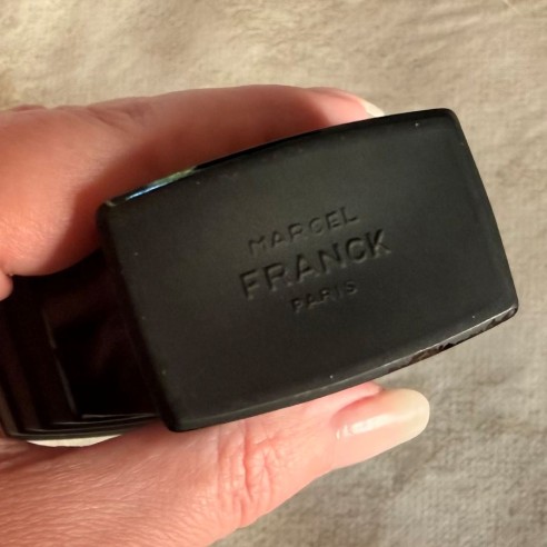 Vaporisateur de parfum Marcel Franck noir drapé signé gravé