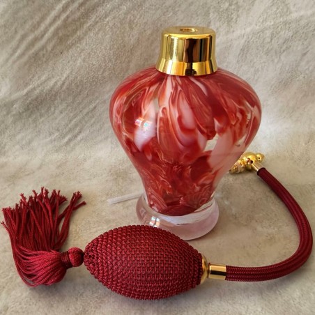 Vaporisateur de parfum poire marbré rouge ouvert