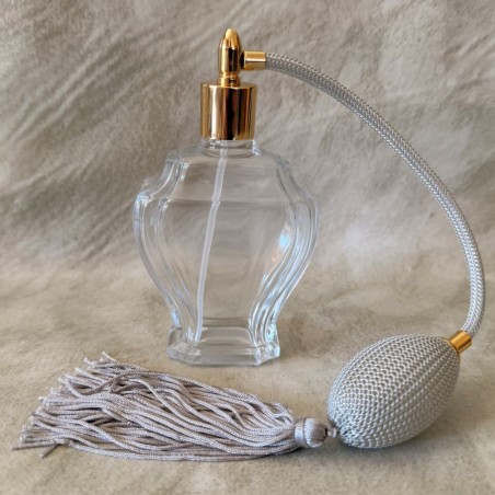 Vaporisateur de parfum poire vide et rechargeable forme cœur plat