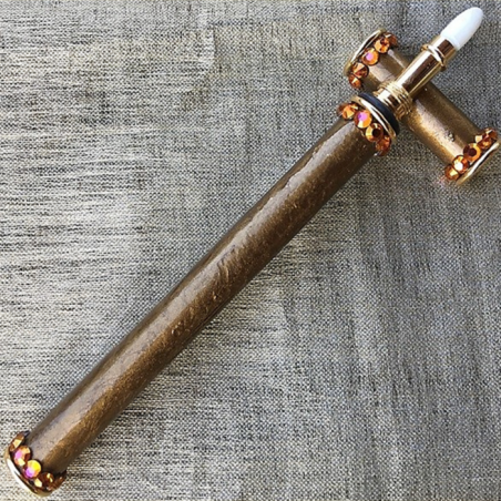 Stylo applicateur de parfum plaqué or 24K décoration artisanale bronze doré et strass CRISTAL DE SWAROVSKI ASTRAL PINK  - 2