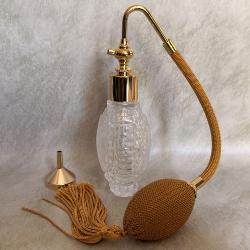 Vaporisateur de parfum cœur artisanal en cristal poire moutarde dorée