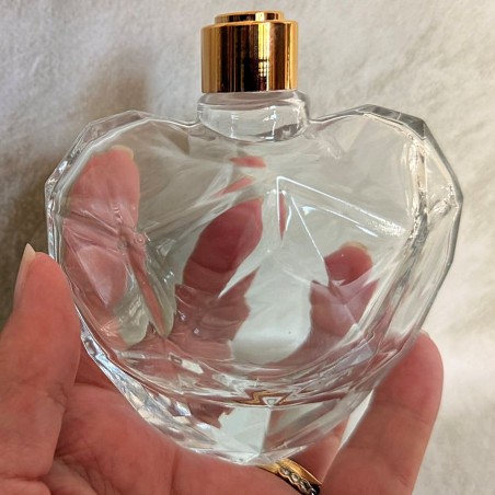 Vaporisateur de parfum cœur facettes gamme création monture artisanale  en main Marque Au pays des senteurs