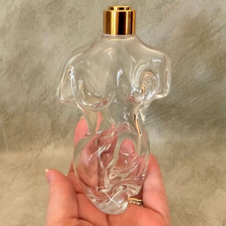 Vaporisateur de parfum poire buste gamme création bracelet strass swarovski artisanal  Marque Au pays des senteurs en main