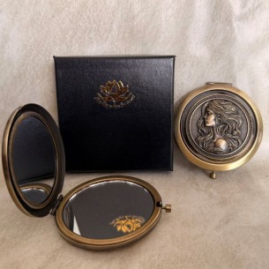 Miroir de sac Miroir de poche de luxe bronze Dame mystérieuse gros plan Marque au  pays des senteurs 2