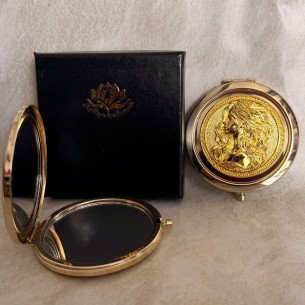 Miroir de sac Miroir de poche de luxe or Dame mystérieuse gros plan Marque au  pays des senteurs 2