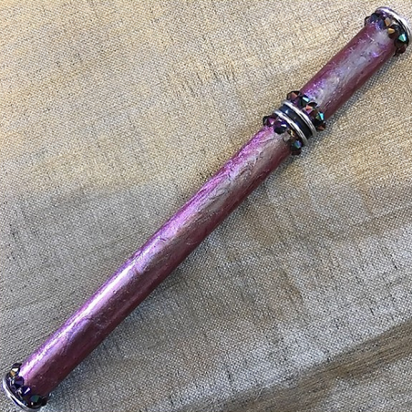 Stylo applicateur de parfum chrome décoration artisanale CRISTAL DE SWAROVSKI RAINBOW DARK peinture caméléon  - 1