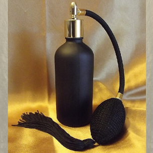Vaporisateur de parfum poire rétro noire verre noir givré cylindrique vide et rechargeable 100 ml